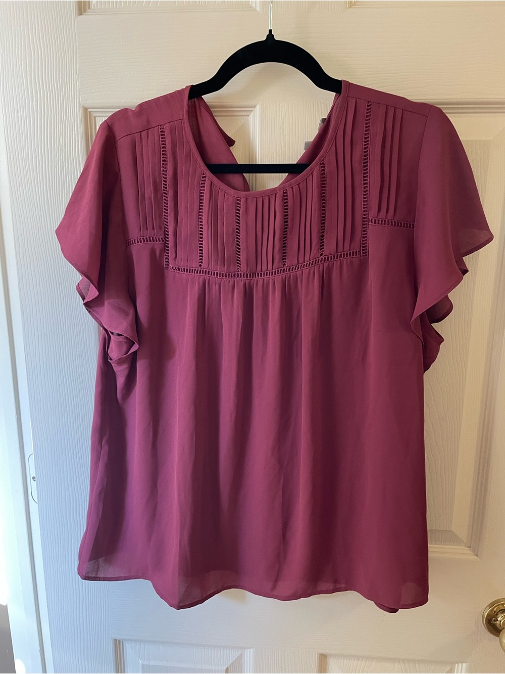 Daniel Rainn Dusty Rose Pintuck Flutter Sleeve Blouse